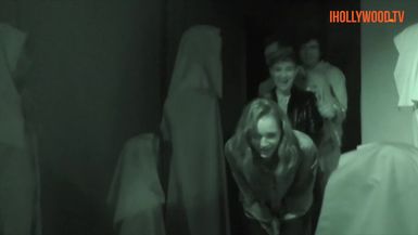 Hell Fest Movie: Haunted Maze With The Cast
