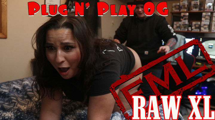 RAW XL: Plug N' Play (The unaired version)