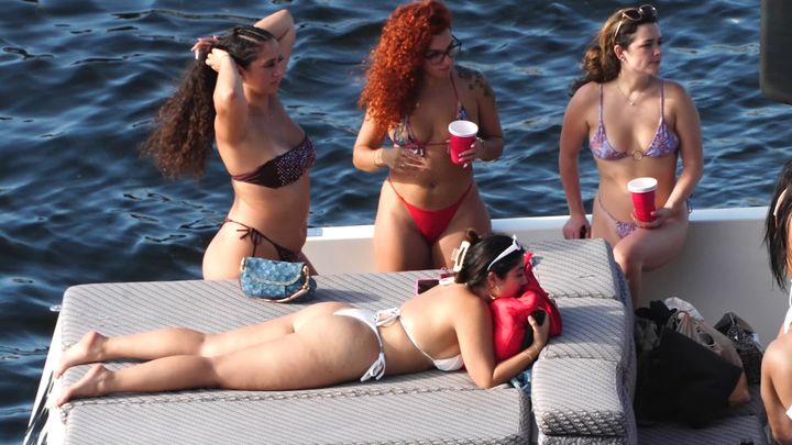 Yachting like a boss 